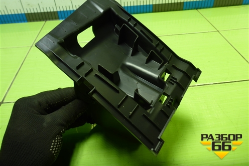 Ящик передней консоли (без накладки) (BM51A46441) для Ford Focus 3 с 2011г (Фокус)