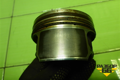 Поршень (1.4л CAX) для Volkswagen Golf V Plus с 2005-2014г (Гольф 5 Плюс)