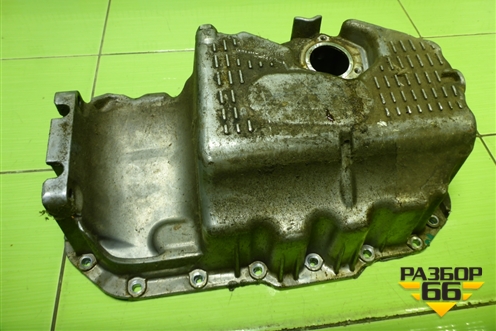 Поддон двигателя масляный (1.4л CAX) (03C103603T) для Volkswagen Golf V Plus с 2005-2014г (Гольф 5 Плюс)