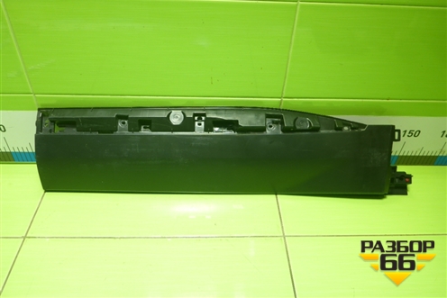 Накладка двери задней левой (8889688763) для Geely Monjaro с 2021г (Монджаро)