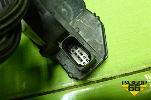 Замок двери передней правой для Opel Insignia с 2008-2017г (Инсигниа)