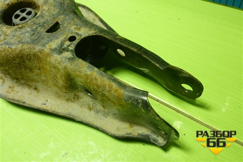 Рычаг задний нижний под пружину (5Q0505311C) для Skoda Octavia (A7) с 2013г (Октавия)