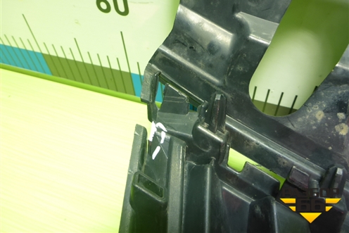 Решетка радиатора (после 2017г) (5E0853653A) для Skoda Octavia (A7) с 2013г (Октавия)