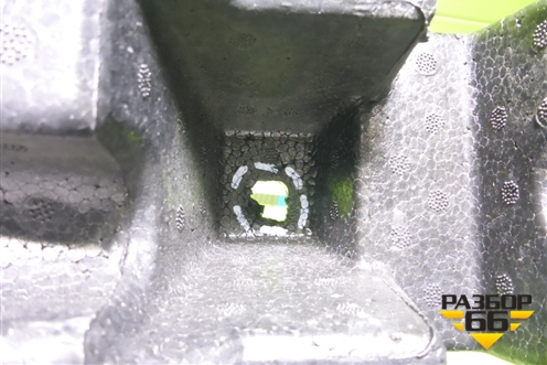 Наполнитель переднего бампера (2803467HF01) для Hongqi H5 с 2022-2025г