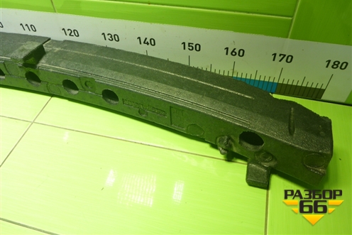 Наполнитель переднего бампера (620901KA1A) для Nissan Juke (F15) с 2010-2019г (Жук)