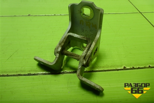 Петля двери передней правой нижняя для Opel Insignia с 2008-2017г (Инсигниа)