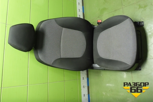 Сиденья комплект (с обогревом, без AIR BAG) для Hyundai Solaris с 2010-2016г (Солярис)