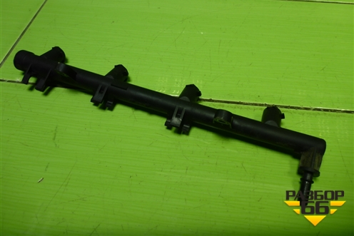 Рейка топливная рампа (1.6л K4MV838) (8200135504) для Renault Megane 3 с 2008-2016г (Меган)