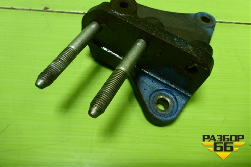 Кронштейн двигателя правый (2.0л 4B11) для Mitsubishi Lancer-X с 2007г (Лансер)