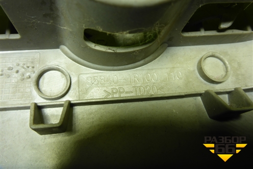 Обшивка стойки центральная верхняя правая (858401R100) для Hyundai Solaris с 2010-2016г (Солярис)