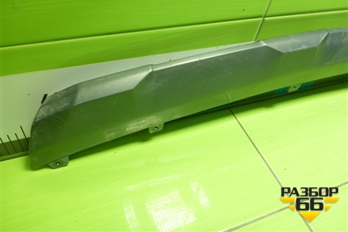 Накладка переднего бампера (8889168054) для Geely Monjaro с 2021г (Монджаро)