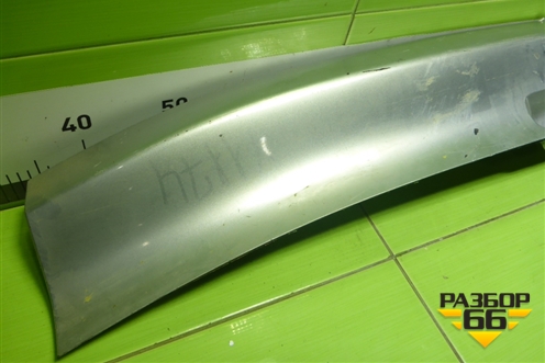 Накладка двери багажника (нижняя) (74895SWWE10ZA) для Honda CR-V(RE) с 2006-2012г (ЦРВ СРВ)