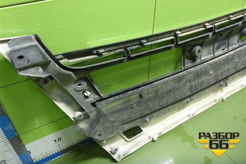 Накладка переднего бампера центральная  (DZ9X259620011) для Shacman (shaanxi) X6000 (Х6000)