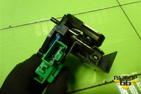 Замок двери задней правой для Hyundai Solaris с 2010-2016г (Солярис)