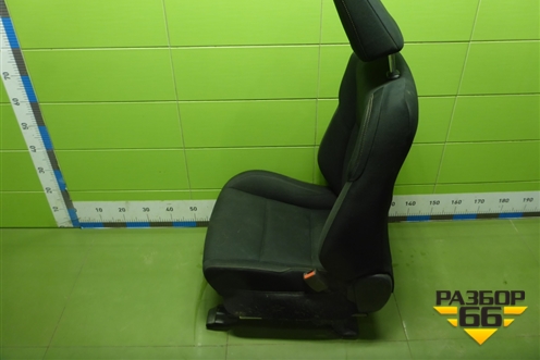 Сиденья комплект (AIR BAG подогрев) для Toyota Rav-4 с 2012-2019г (Рав 4)