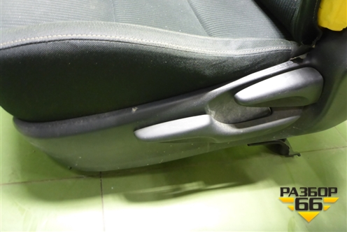 Сиденья комплект (AIR BAG подогрев) для Toyota Rav-4 с 2012-2019г (Рав 4)