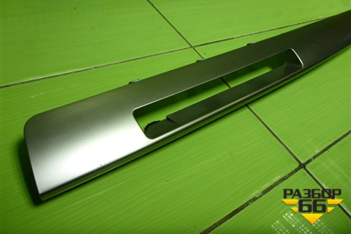 Накладка на торпедо (5541242070) для Toyota Rav-4 с 2012-2019г (Рав 4)