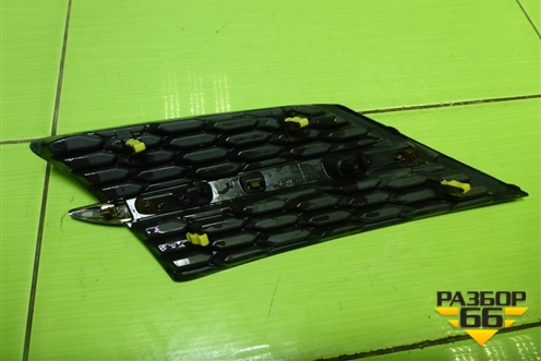 Накладка переднего бампера левая (5310642010) для Toyota Rav-4 с 2012-2019г (Рав 4)