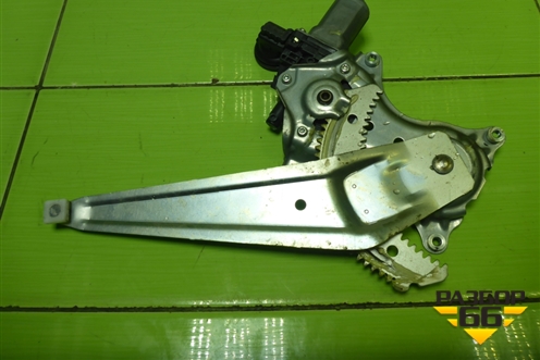 Стеклоподъёмник электрический задний правый для Toyota Rav-4 с 2012-2019г (Рав 4)