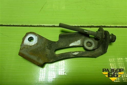 Кронштейн генератора для Toyota Rav-4 с 2012-2019г (Рав 4)