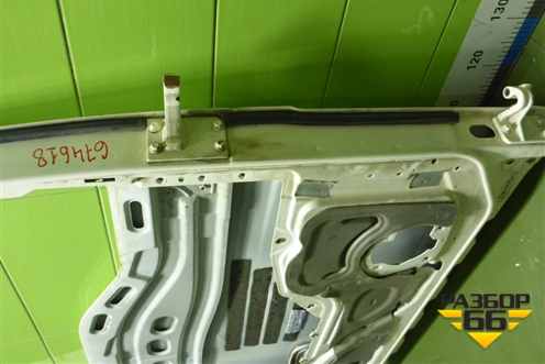 Дверь левая (810626004125) для Sitrak C7H (С7Н)