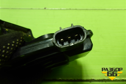 Замок багажника для Toyota Rav-4 с 2012-2019г (Рав 4)