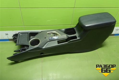 Подлокотник (5890142090) для Toyota Rav-4 с 2012-2019г (Рав 4)