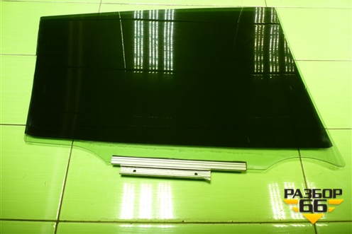 Стекло двери задней левой для Toyota Rav-4 с 2012-2019г (Рав 4)