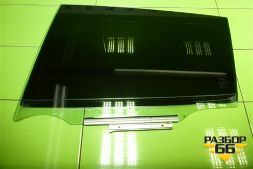 Стекло двери задней левой для Toyota Rav-4 с 2012-2019г (Рав 4)