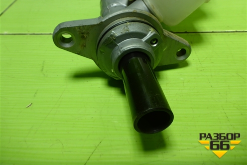 Цилиндр тормозной главный для Toyota Rav-4 с 2012-2019г (Рав 4)