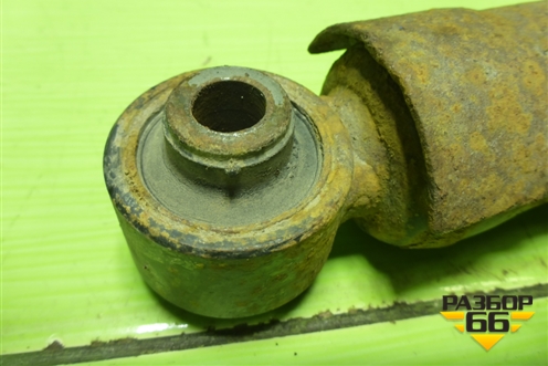 Амортизатор задний (4853142400) для Toyota Rav-4 с 2012-2019г (Рав 4)