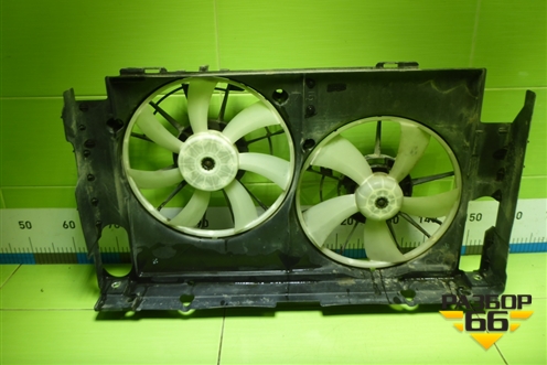 Вентилятор охлаждения радиатора (4227507112) для Toyota Rav-4 с 2012-2019г (Рав 4)