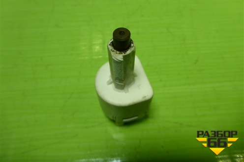 Датчик включения стопсигнала для Toyota Rav-4 с 2012-2019г (Рав 4)