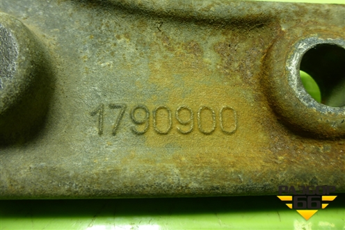 Кронштейн переднего бампера левый  (1790900) для Scania 4 Series с 1995-2005г