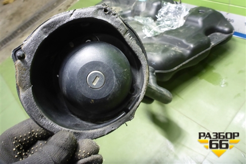 Бак топливный (8200792813) для Renault Logan с 2004-2015г (Логан)