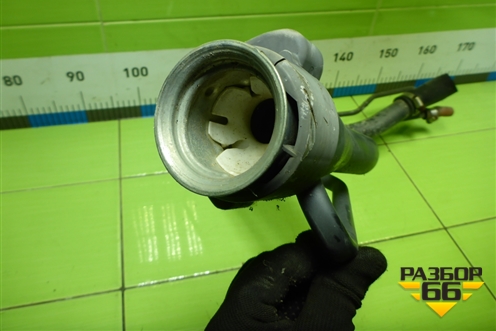 Горловина топливного бака для Toyota Corolla (E15) с 2006-2013г (Королла 150)