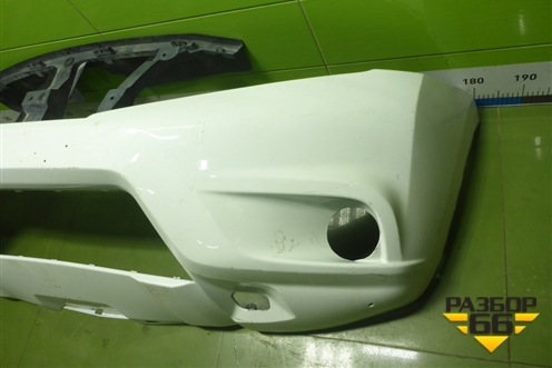 Бампер передний (не оригинал) для Nissan Terrano с 2014г (Терано)