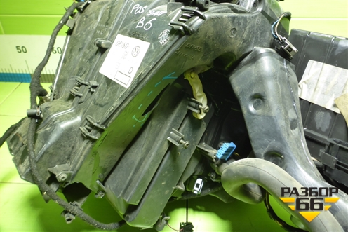 Корпус отопителя (3C1820003DL) для Volkswagen Passat (B6) с 2005-2010г (Пассат Б6)