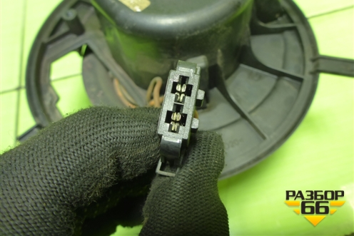 Моторчик отопителя (3C1820015) для Volkswagen Passat (B6) с 2005-2010г (Пассат Б6)