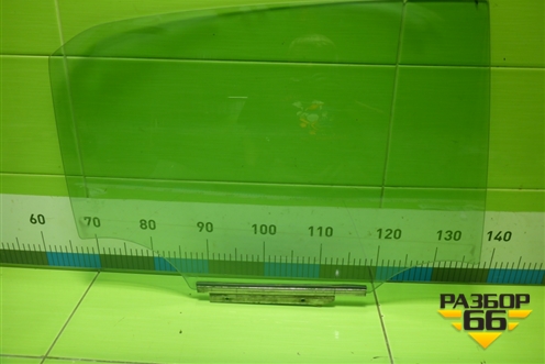 Стекло двери задней правой для Toyota Corolla (E15) с 2006-2013г (Королла 150)