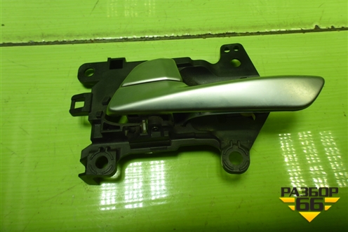 Ручка внутренняя двери задней левой для Hyundai Tucson с 2015-2022г (Туксон)