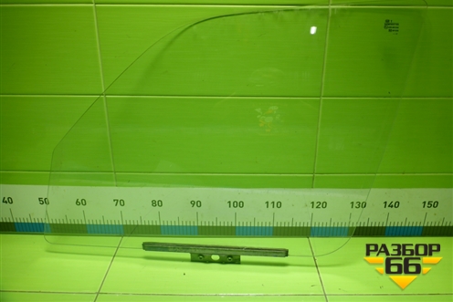 Стекло двери передней левой для VAZ Chevrolet Niva/Нива с 2002-2020г