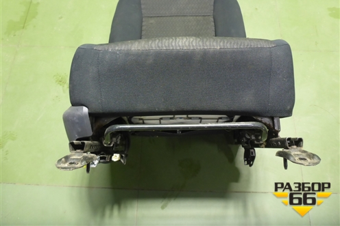 Сиденье переднее правое с AIR BAG (с подогревом) для Toyota Corolla (E15) с 2006-2013г (Королла 150)