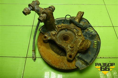 Кулак поворотный передний правый для Toyota Corolla (E15) с 2006-2013г (Королла 150)