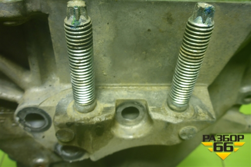 Крышка двигателя передняя (2.3л L3) для Mazda Mazda 3 (BK) с 2003-2009г 