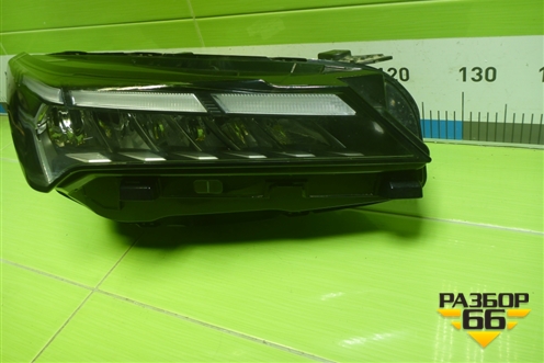 Фара правая (после 2023г Led c блоком) (8892832368) для Geely Coolray с 2019-2025г (Кулрей)