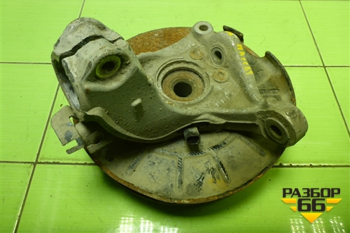 Кулак поворотный передний левый для Volkswagen Passat (B6) с 2005-2010г (Пассат Б6)