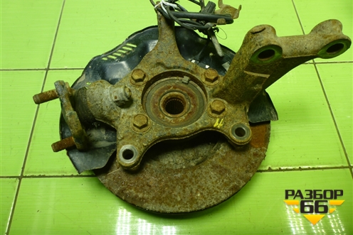 Кулак поворотный передний левый для Toyota Corolla (E15) с 2006-2013г (Королла 150)