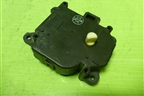 Моторчик заслонки отопителя (0638000172) для Toyota Camry V40 с 2006-2011г (Камри)
