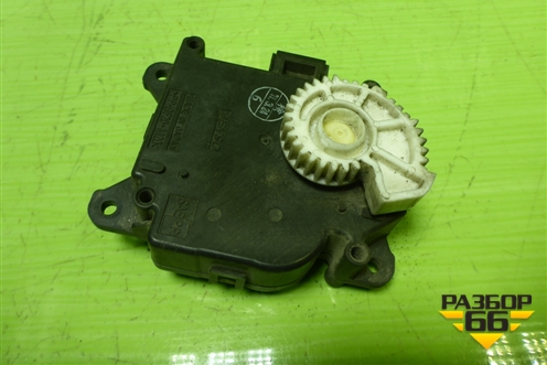 Моторчик заслонки отопителя (0638000172) для Toyota Camry V40 с 2006-2011г (Камри)